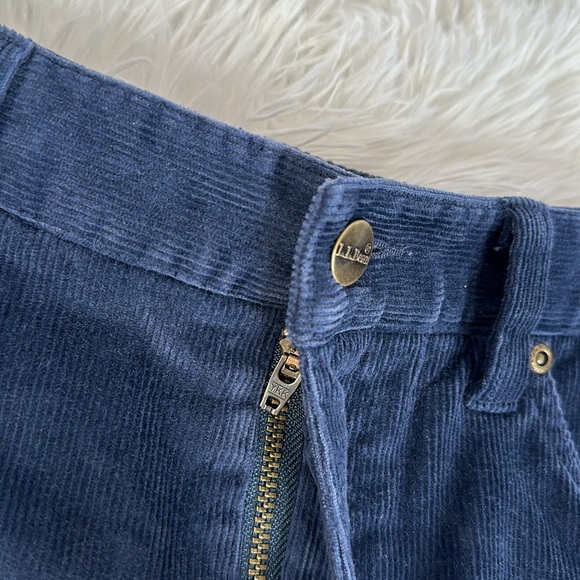 L.L. Bean Navy Blue Corduroy Skirt Size 10 Petite - Picture 3 of 9